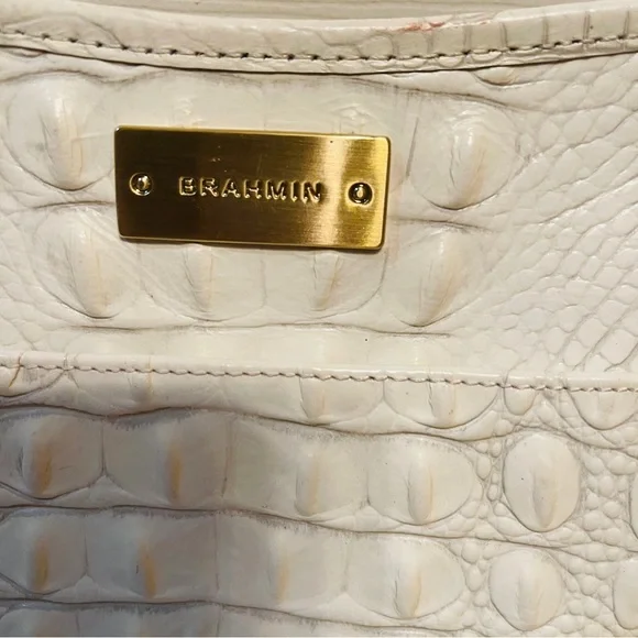 VINTAGE BRAHMIN JODY WHITE IVORY MELBOURNE GENUINE LEATHER CROSSBODY BAG!!
